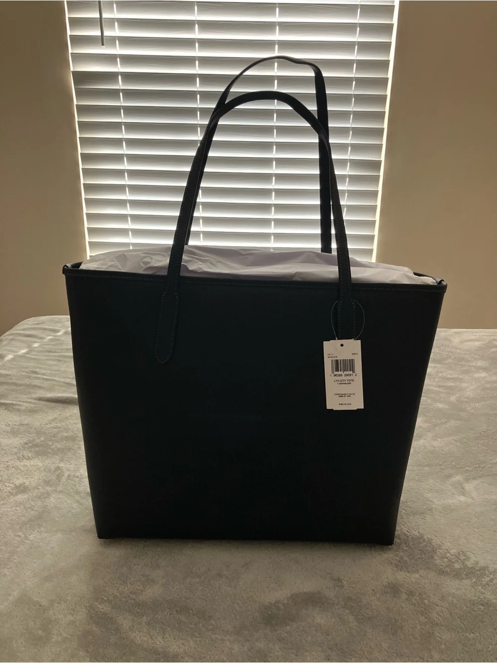 NWT Coach City Tote in Black